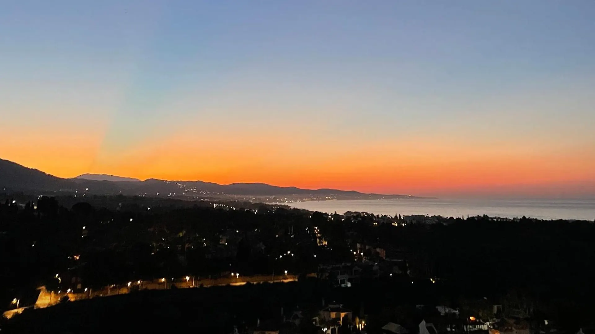 Unmatched Location, Breathtaking Views, Garage Apartment Marbella